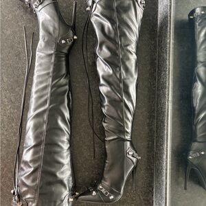 Black Over-the-Knee Stiletto Boots